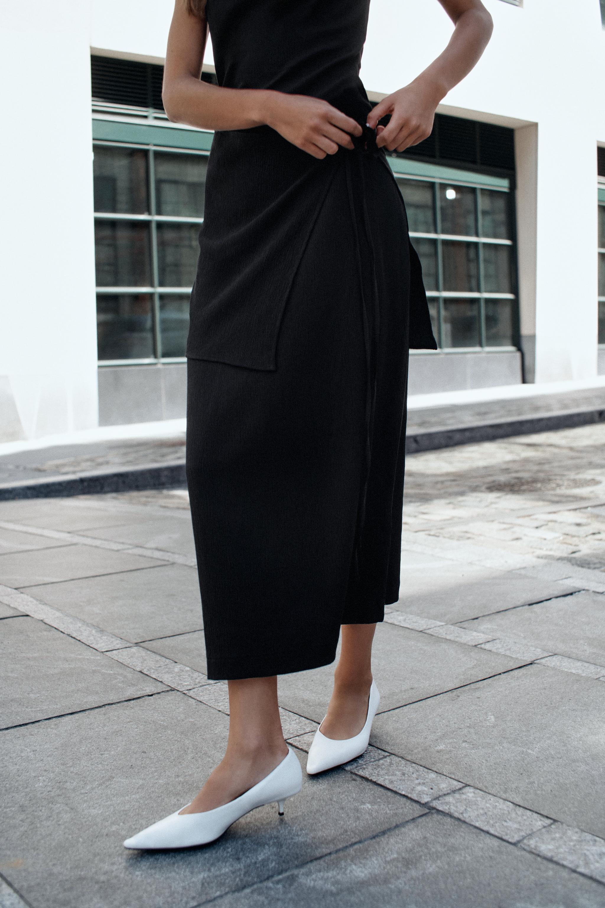 SASH DETAIL SLEEVELESS DRESS